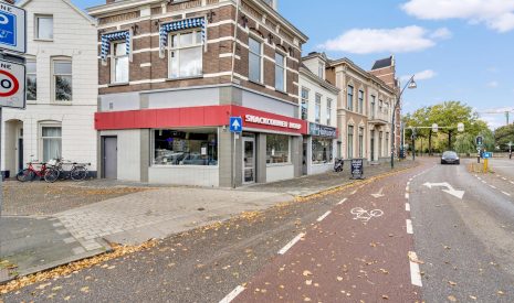 Te Huur: Foto Winkelruimte aan de Burgemeester van Roijensingel 24 in Zwolle