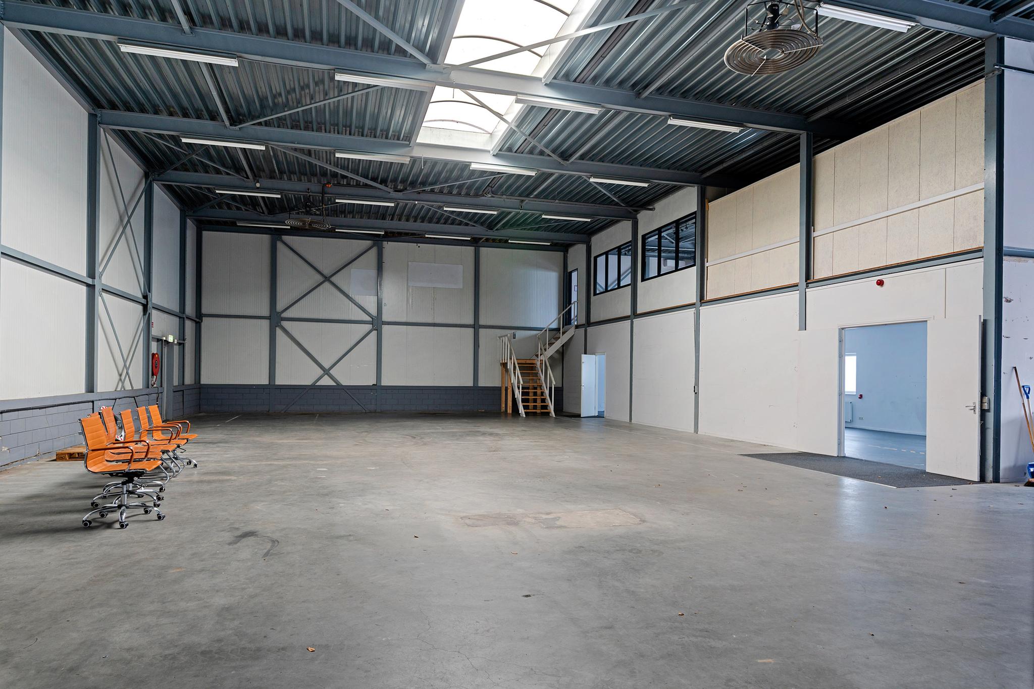 Te Koop: Foto Bedrijfsruimte aan de Lindenhof 7 in Hattem