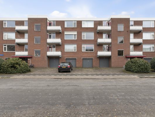Hoofdfoto van Zwolle Carry van Bruggenstraat 36